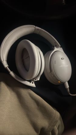 Bose Quiet Comfort (Retail 360$) 