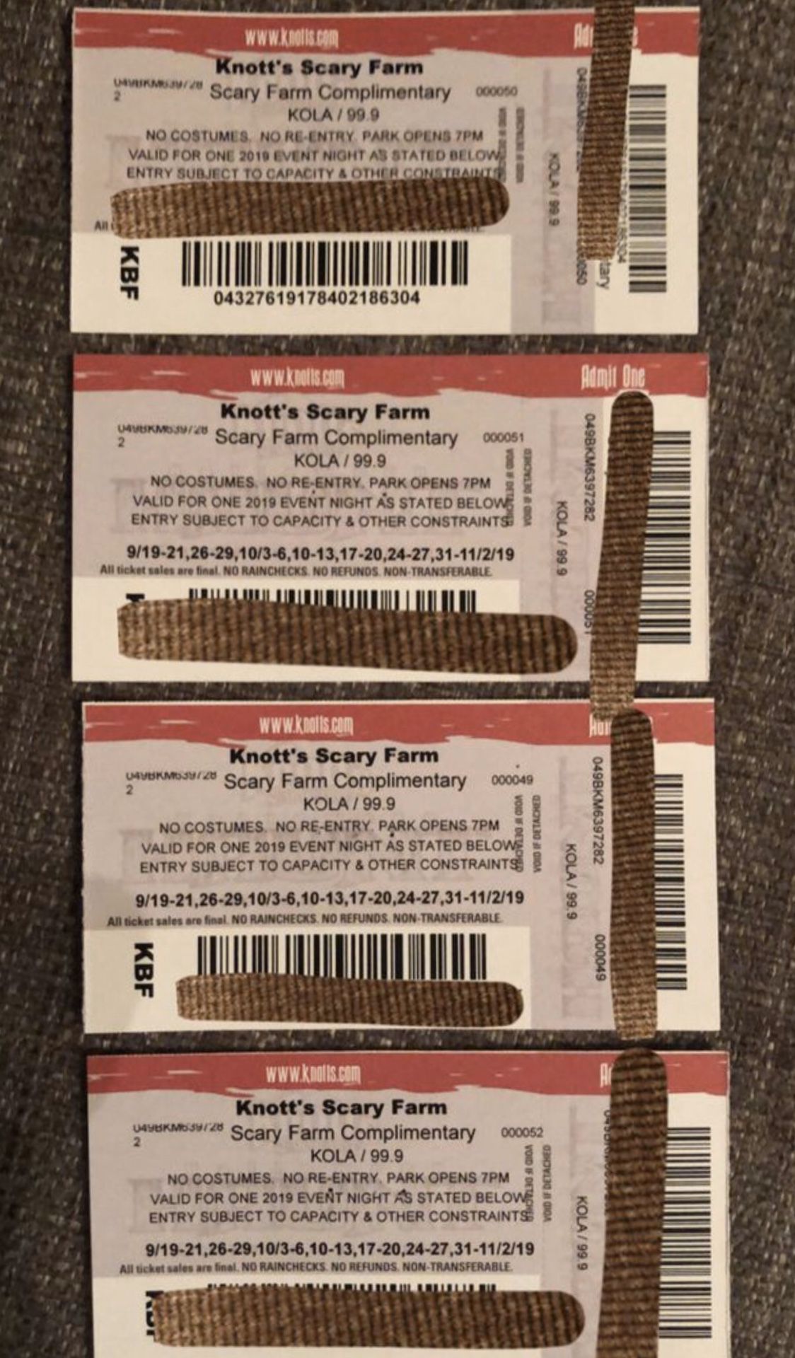 4 knotts scary farm tickets