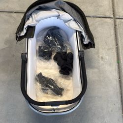 Uppa Baby Basinet 