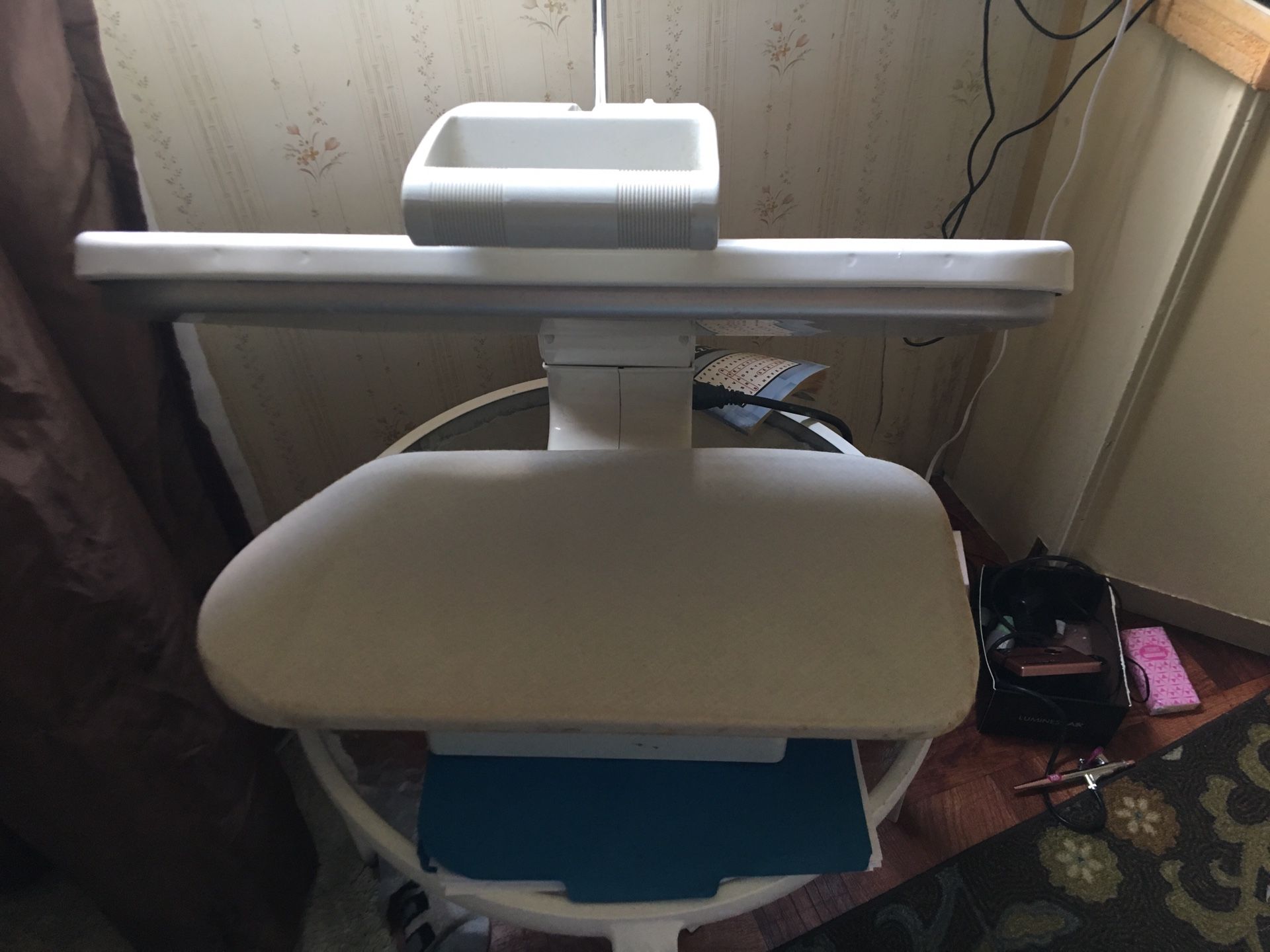 Lotus press Iron