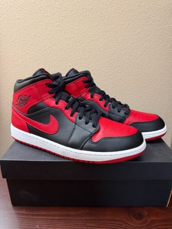 Jordan 1 Mid 'Banned' Size 11 554724-074