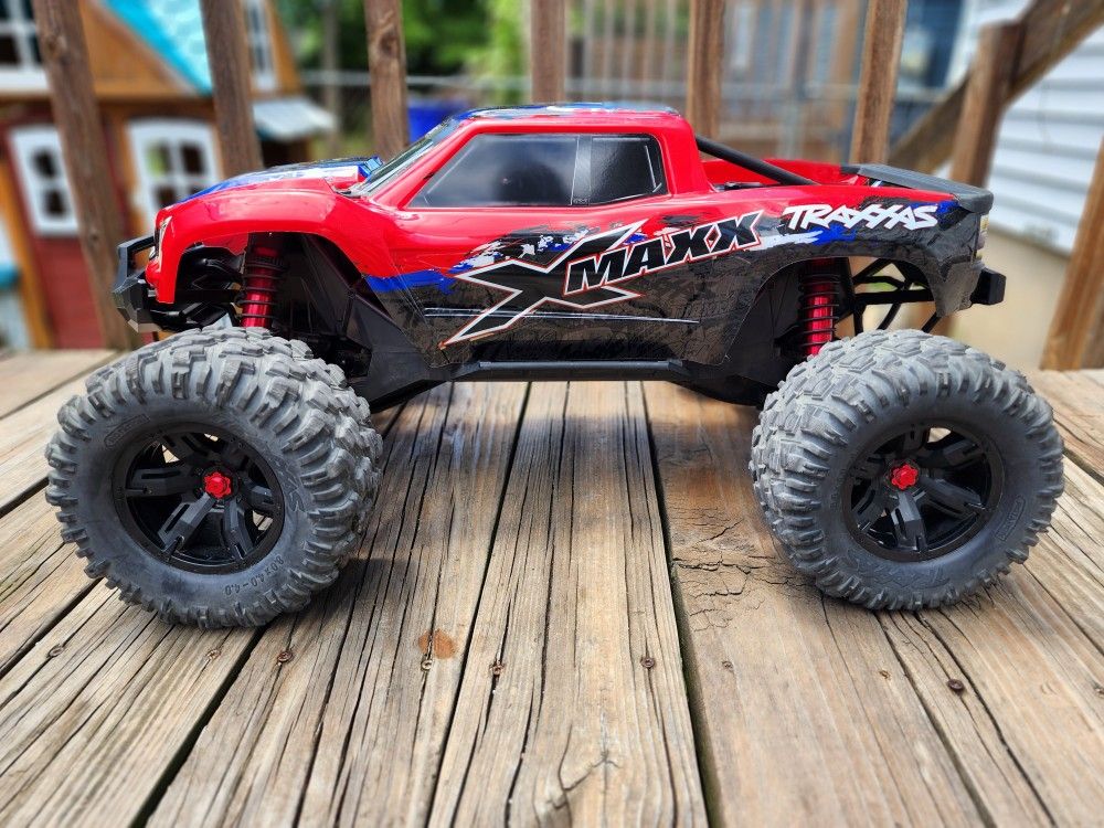 Traxxas XMAX