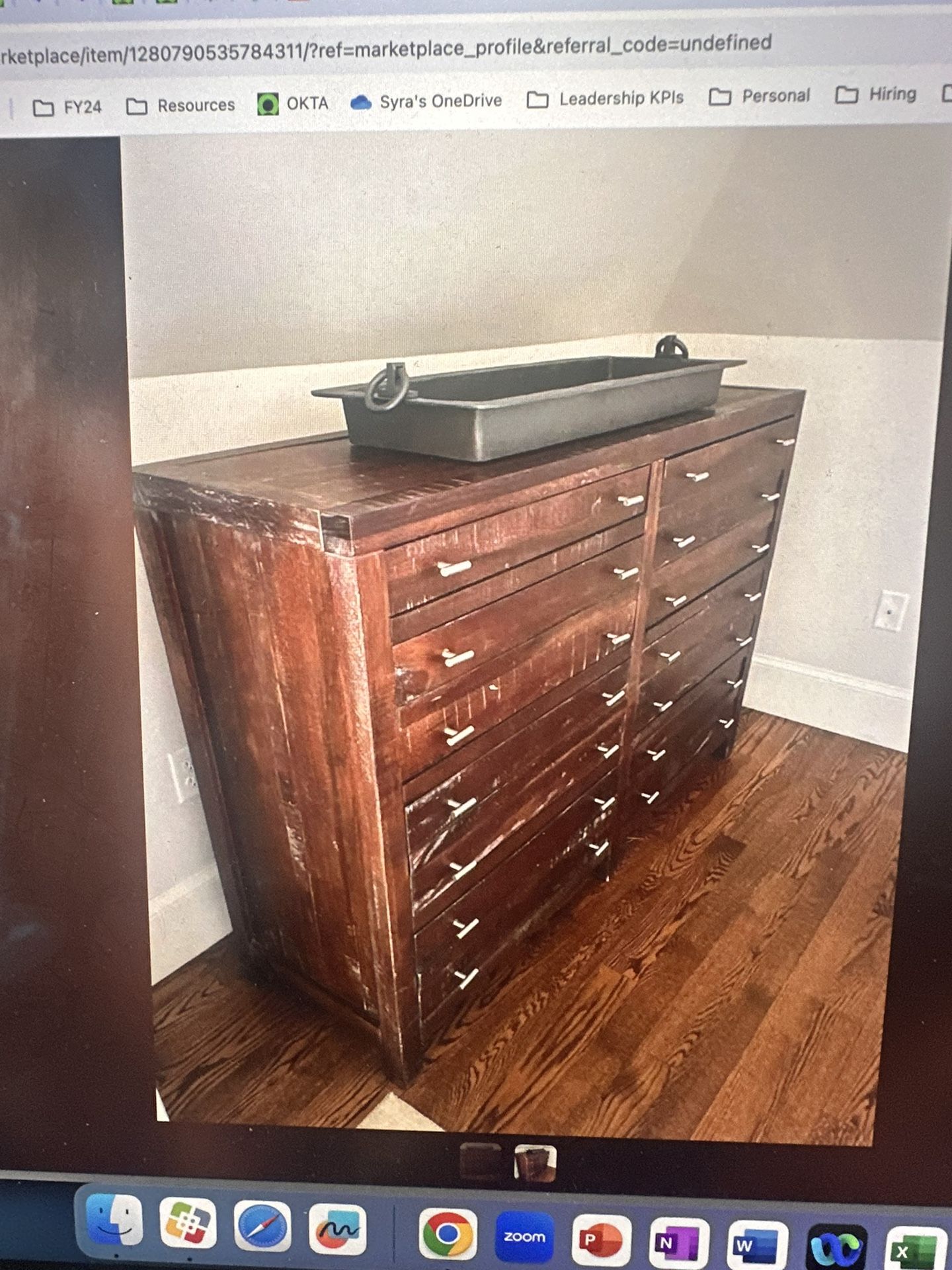 Dresser $200