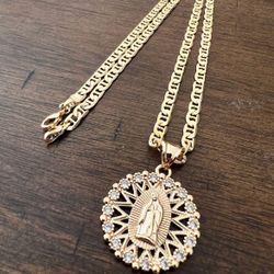Gold Filled Round Virgin Mary With Stones 20 Inch Mariner Necklace 