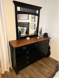 Dresser with mirror