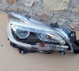 2015-2017 Subaru Legacy Outback OEM Passengers Side Headlight (New)
