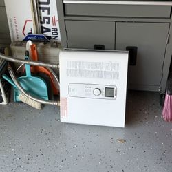 Tankless Hotewater For Entire House