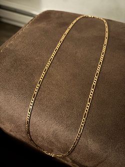 14k figaro chain