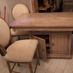 Dining Table /2 Chairs 