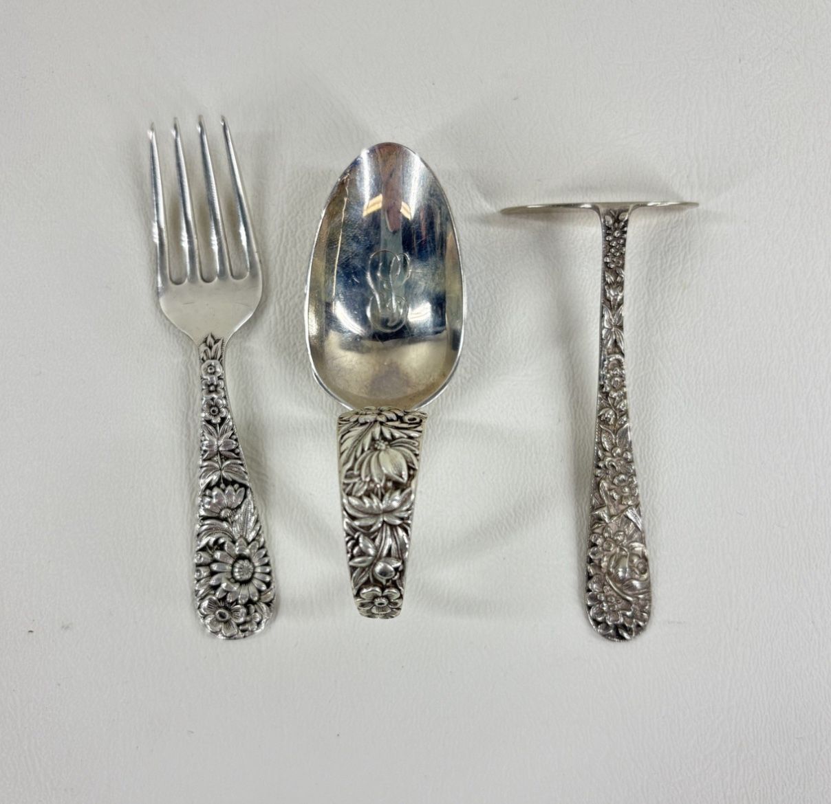 S Kirk & Son Sterling Silver Repousse Baby/Infant Fork and Spoon Set 3 3/4" 36 g