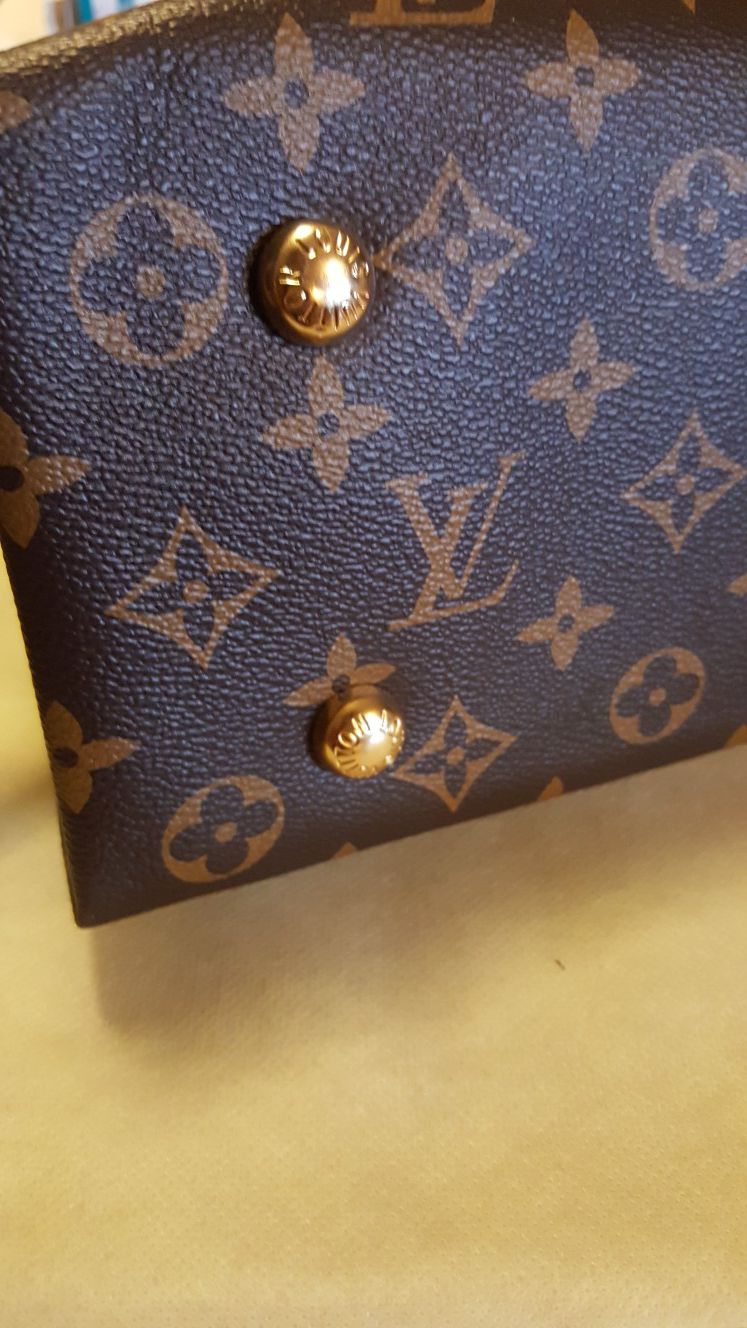 Fendi XXL JUMBO Shopper Tote handbag for Sale in Arlington, TX - OfferUp