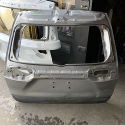 2019-2022 Toyota RAV4 Tailgate