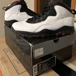 DS Jordan retro 10  Chicago