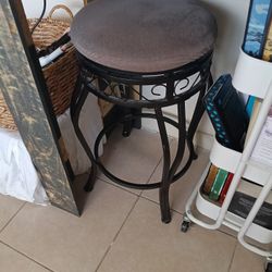 Beautiful Used Furniture 