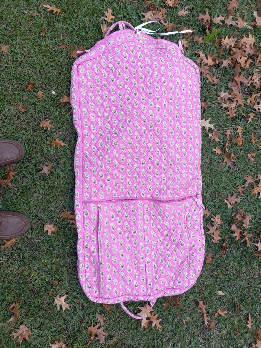 Vera Bradley Garment Bag Retired Pink Paisley