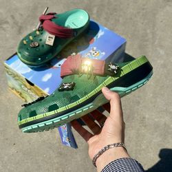 2026 ONE PIECE Zoro Classic Clog Size 10 Men's