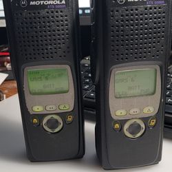Motorola Encrypted UHF 380-470 mHz Radios