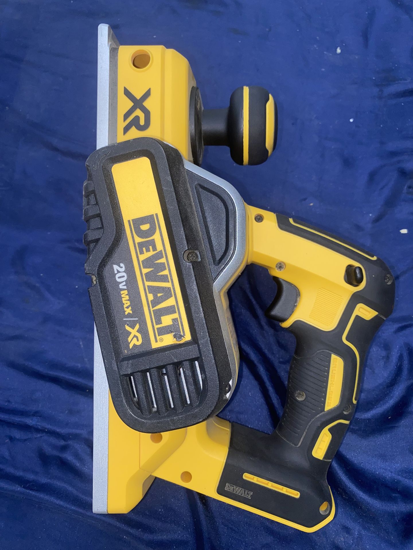 Dewalt XR Brushless Planer (Tool Only) No Battery No Charger