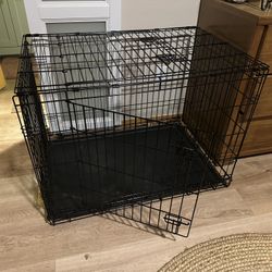 Dog Kennel / Crate 
