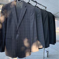 4 Men’’s Suits & one single coat … 