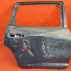 2024 2025 2026 CHEVROLET TRAVERSE RIGHT PASSENGER SIDE REAR DOOR SHELL PANEL OEM