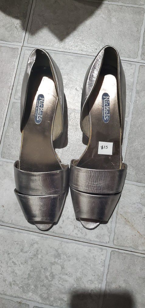 Women's Nickels Italian Shoes Size 8.5