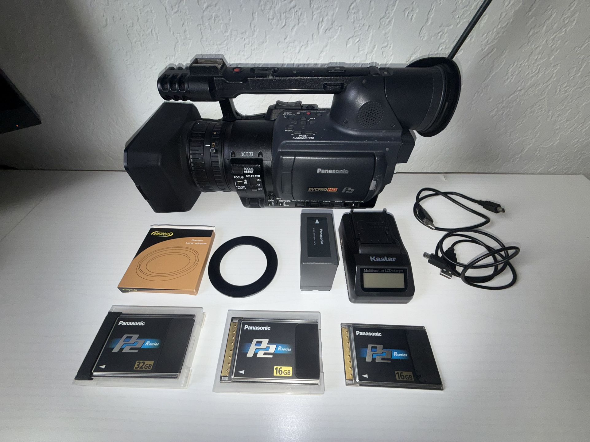 PANASONIC AG-HVX200P P2 DVC PRO HD 3CCD CAMCORDER