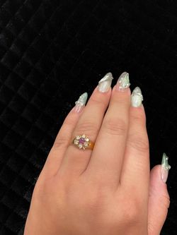 Vintage 14K Gold Floral Cluster Ring with Vibrant Gemstone