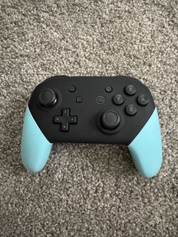 Nintendo Switch Pro Controller Custom Black and Blue
