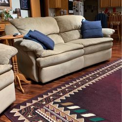 Three Piece Couch Set 