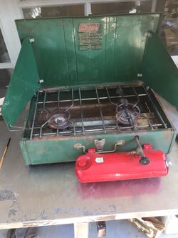 tested works fine March 1976 3-76 Coleman stove 413G 