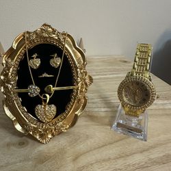 18k Gold Tone 5‑Piece Heart Jewelry Set ✨ Watch & Matching Pieces