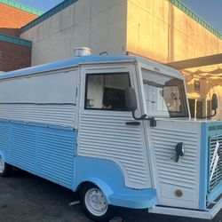 Vintage Lunch Truck
