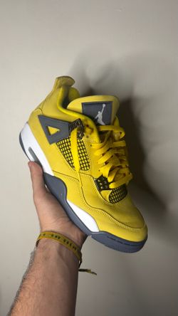 Yellow 4s