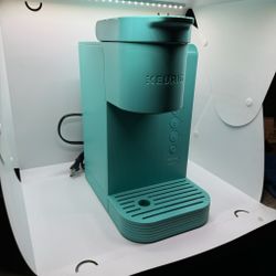 Keurig K25 Tropical Blue Single Serve Coffee Maker for Sale in Ontario, CA  - OfferUp