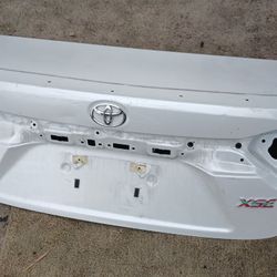Toyota Corolla 2020-2025 Trunks Oem