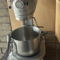 Hobart commercial Grade Counter Top Mixer, 5 Qt Size, Gently Used And Stored