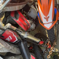 Dirt Bike 