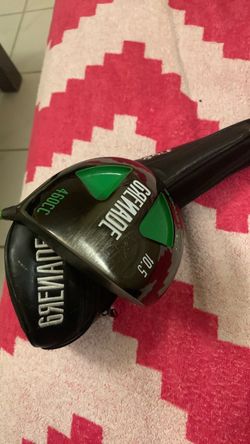 BOMBTECH golf driver 10.5* with regular flex Graphite shaft
