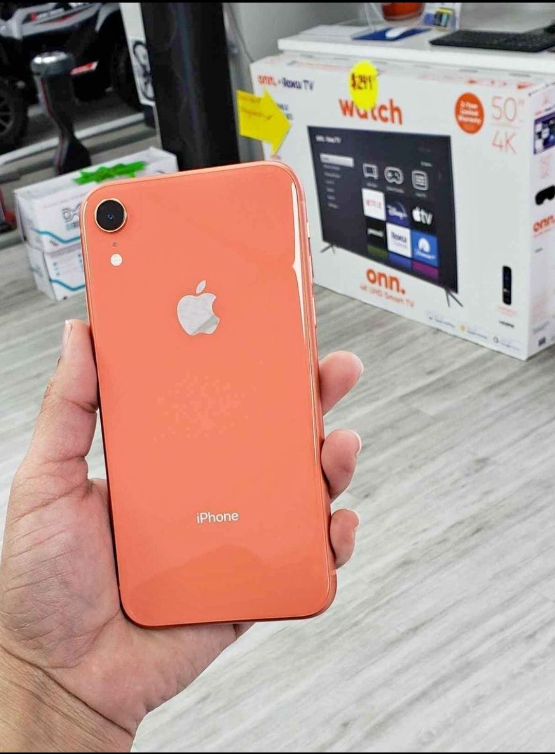 iPhone XR Unlocked With Warranty 