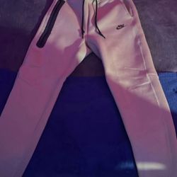 Brand New Nike Tech Pants Size Xs 