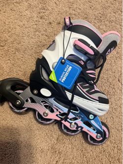Litle girls roller skates