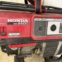 Honda Generator 2500 W Excellent Condition