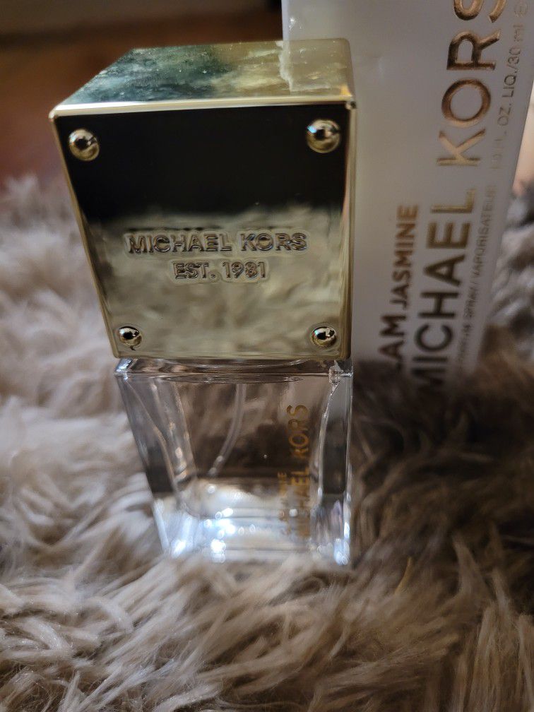 Perfect Valentines Gift: New Glam Jasmine Michael Kors Perfume 