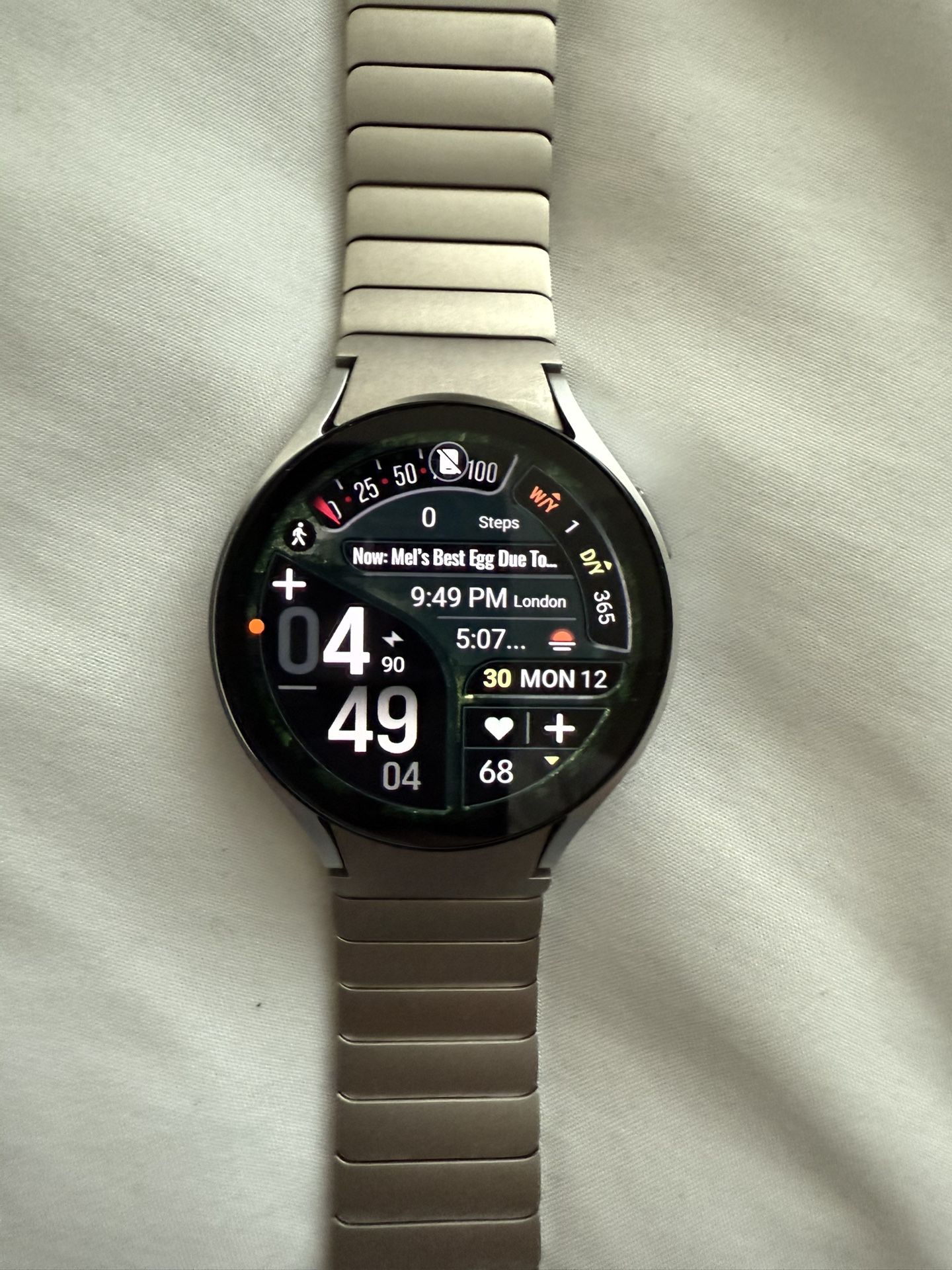 SILVER- Samsung Galaxy Watch 6 (44mm)