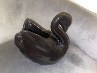 Swan vase