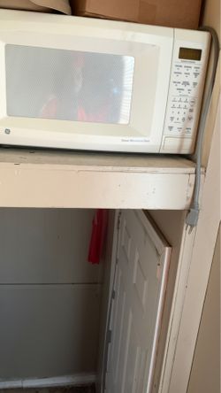 GE microwave