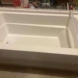 Bathtub Brand New