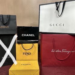 NEW Designer Gift/Merchandise Shopping Bags (PICK UP ONLY IN FONTANA)