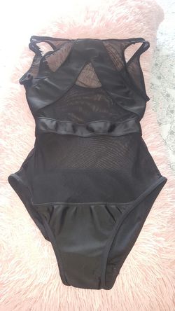 Hot 🔥 bikini 👙